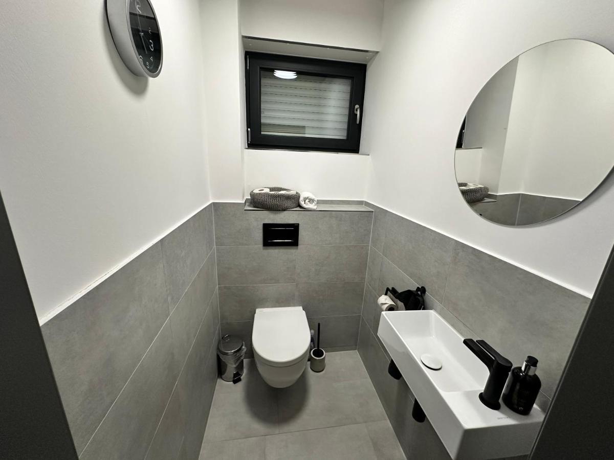 Luxurioeses Apartment Direkt Am Kanal 125 M² - Youpartments Munster  Ngoại thất bức ảnh