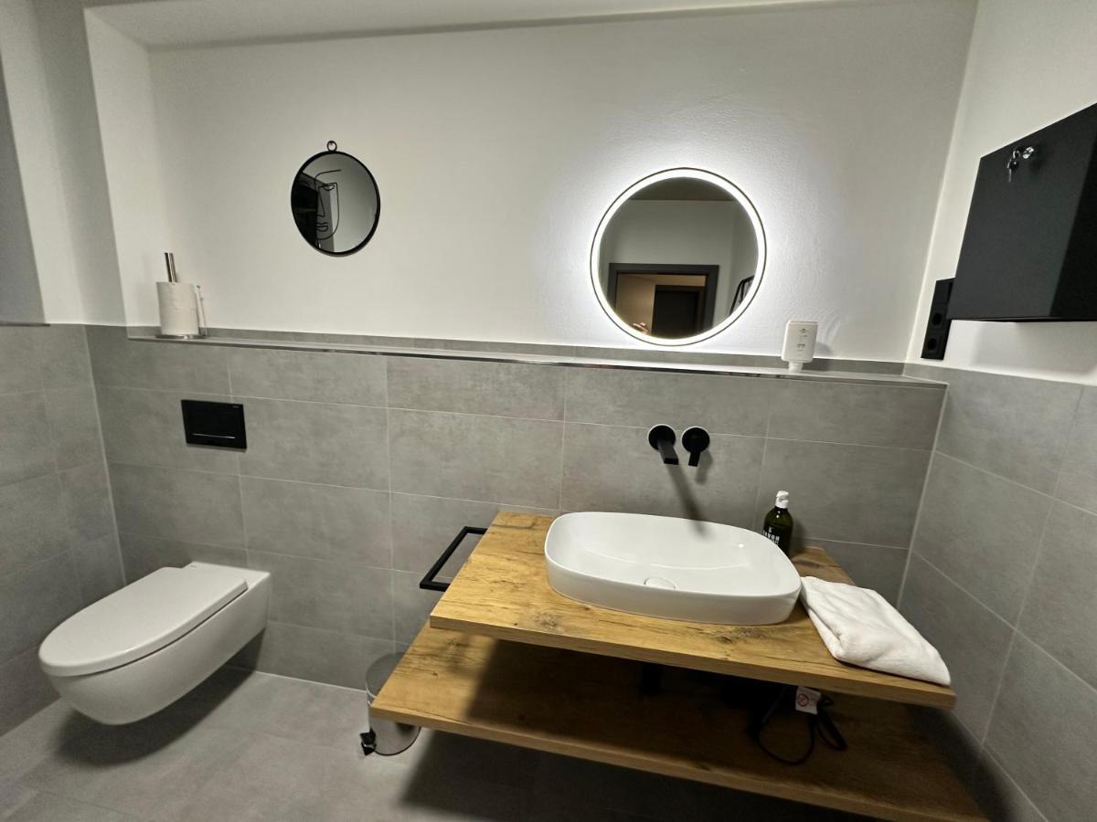 Luxurioeses Apartment Direkt Am Kanal 125 M² - Youpartments Munster  Ngoại thất bức ảnh